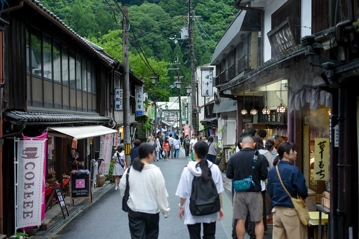 雨の長谷寺