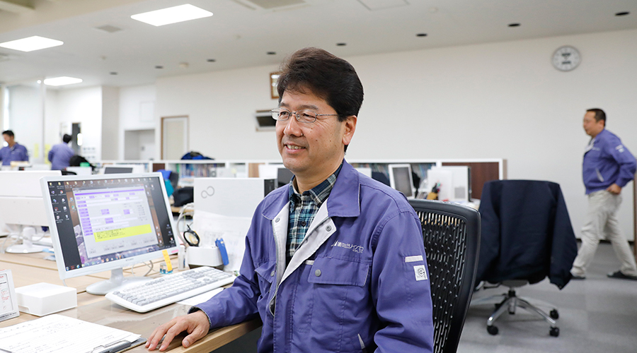 常務取締役